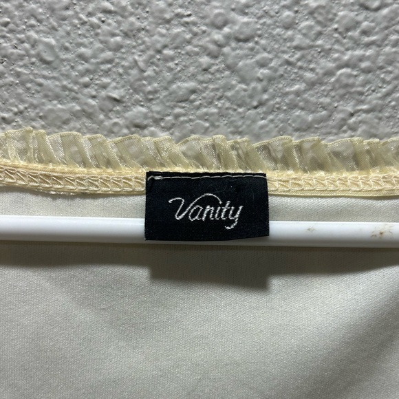 Corset Like Tank - Picture 4 of 5